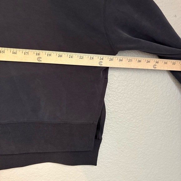 Lululemon Softstreme Turtleneck Pullover in Black - Picture 11 of 16